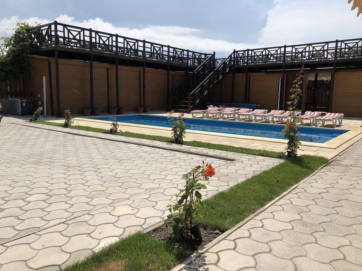 Hotel Веселий Кут Zaliznyi Port Exterior foto