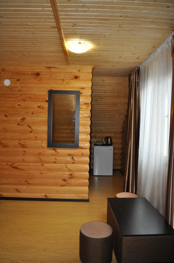 Hotel Веселий Кут Zaliznyi Port Exterior foto